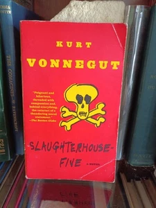 Slaughterhouse Five_Kurt Vonnegut_1991_Dell Paperback_Good - Picture 1 of 9