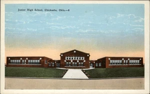 Postal de colección Chickasha Oklahoma Junior High School edificio años 20 sin usar - Imagen 1 de 2