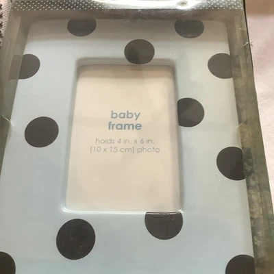 Picture Frame by Wendy Bellissimo Baby Nursery Giraffe & Baby 4x6" w/ Back Stand - Image 1 of 4
