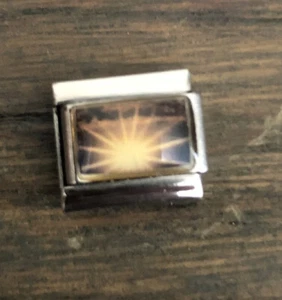 Neu aus altem Lagerbestand heller Sonnenaufgang Starburst Feuerwerk italienischer Charm Armband Link 9 mm - Bild 1 von 4