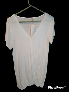 NEU Damen großes Mystree Top. Weiche Baumwolle Creme, Kurzarm Oberteil. - Bild 1 von 3