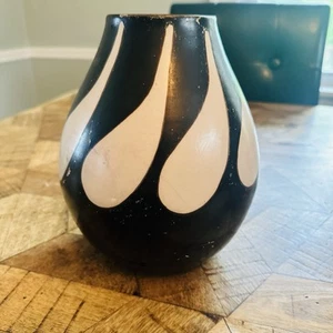 Henry Carmen Signed Pottery Peru Vintage Scarce! - Picture 1 of 5