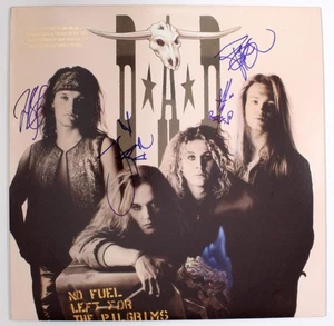 Álbum firmado por D.A.D “No Fuel Left for the Pilgrims” (JSA) - Imagen 1 de 2