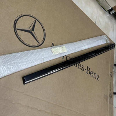 A2096901282 9197 MERCEDES BENZ C209 CLK MOLDURA DELANTERA DERECHA ORIGINAL NUEVO Foto 1 de 3