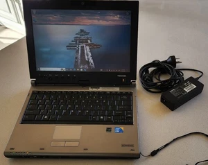 Toshiba Portege M780 Laptop - Picture 1 of 13