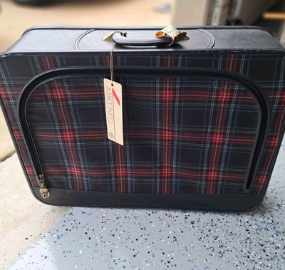 Equipaje vintage años 60 rojo negro a cuadros 24 X 18 X 6 tapicería de vinilo marrón Foto 1 de 4