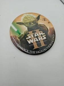 The Star Wars II: Attack of the Clones Yoda promotional pin #ufb3 - Picture 1 of 3