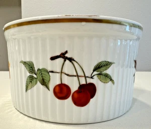 Royal Worcester Evesham piatto soufflé scanalato frutta tondo bordo oro 7” Inghilterra grande - Foto 1 di 11