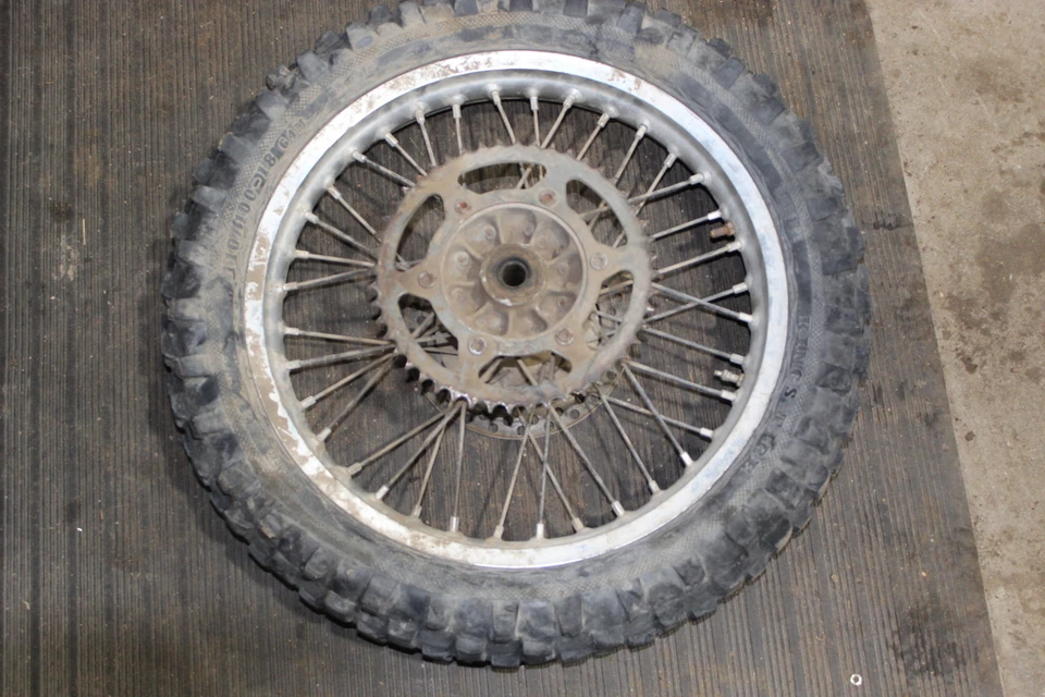 Llanta trasera Cannondale X440 2003 110/100-18 #6410 Foto 1 de 4