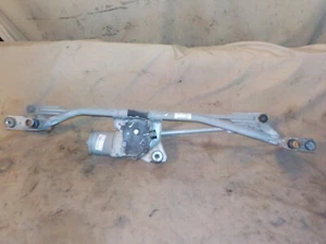 08-13 Chevy Silverado GMC Sierra 1500 windshield wiper motor with linkages - Picture 1 of 4