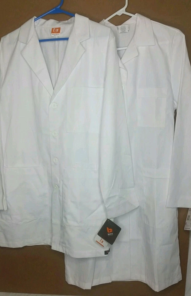 Lt of 2 NWT Lab Coats ~ ICU Barco Unisex 35" 7 Pocket & Meta 38" 3 pocket~SMALL - Image 1 of 4
