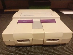 Super Nintendo SNES Console Only SNS-001 UNTESTED for PARTS OR REPAIR - Picture 1 of 5