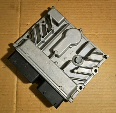 ECU MOTORE CHEVROLET CRUZE 2012 IN BUONE CONDIZIONI 55584315  - Immagine 1 di 4