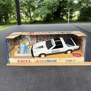 Vintage ERTL 1/ 16 Diecast NASCAR Trans-Am Pace Car 25th Anniversary Daytona 500 - Picture 1 of 19