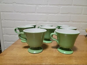 VINTAGE HALL PEDESTAL COFFEE CUPS GREEN SET OF ( 8 ) EIGHT HEAVY DUTY RESTAURANT - Picture 1 of 10