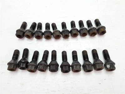 BMW 535xi 535i 528i 2008 528xi E60 E61 juego de pernos de rueda 20 piezas 36136781150 Foto 1 de 4