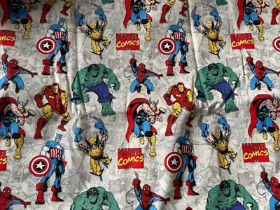 Marvel Comics Cotton Fabric by Eugene Textiles ~  44” Wide x 3 Yards Foto 1 de 3