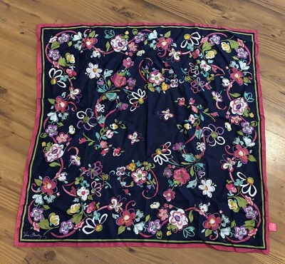 Bufandas vintage de Vera Bradley bufanda de seda, 33”x33,5” azul rosa floral Foto 1 de 4