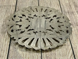 Vintage Wallace 7333 Silver-Plated Expandable Trivet – Ornate Pierced Design - Picture 1 of 16