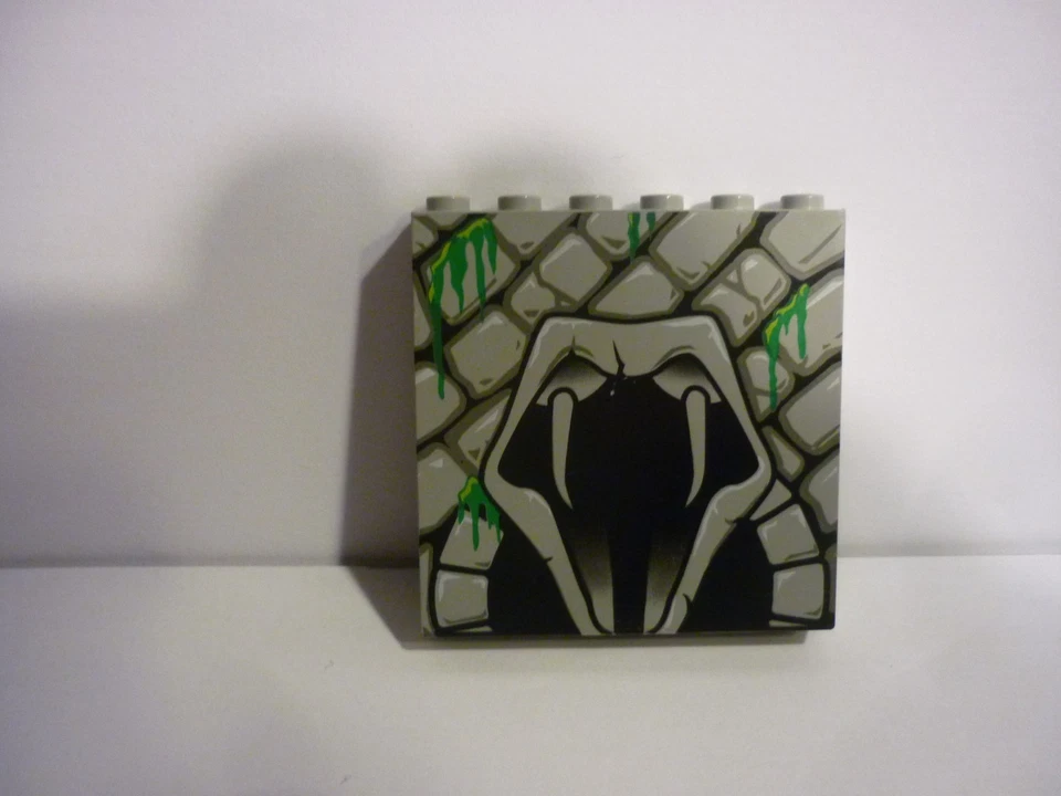 LEGO HARRY POTTER brick 3754pb03 / set 4730  The Chamber of Secrets - Photo 1/1