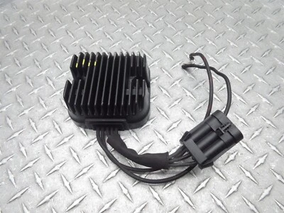 10-16 Victory Cross Roads 2012 rectificador regulador de voltaje control de carga Foto 1 de 4