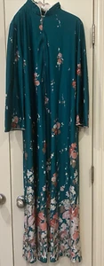 Vintage DAVID BROWN Satiny Floral Green Kaftan Robe Pockets Sz Medium - Picture 1 of 4