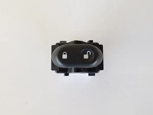 04-08 Ford F-150 F150 3L1T-14963-AAW Drivers Side Left Master Lock Switch OEM - Picture 1 of 5