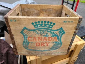 Vintage 1964 Canada Dry Wooden Soda Crate MA-5-64 D-11 16" X 12" - Picture 1 of 6