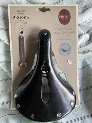 Brooks B17 Carved Leather Saddle Black B-17 Standard Imperial- Black laces only. - Image 1 of 4