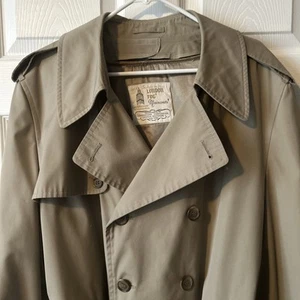 London Fog Maincoats Trench Coat 46 Reg Belt Lapel Khaki Zip Out Lining Overcoat - Picture 1 of 18