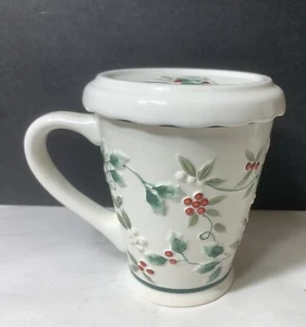 Pfaltzgraff Winterberry Covered Tea Mug Cup - Picture 1 of 7