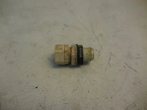 Conector de cable U6 Yamaha XL 1200 Limited 1999 GK5-67267-10-00 - Imagen 1 de 3