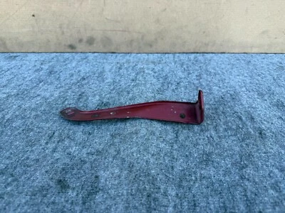 SOPORTE SOPORTE MONTAJE GUARDABARROS PASAJERO DERECHO FORD MUSTANG GT 2015-2023 OEM Foto 1 de 4