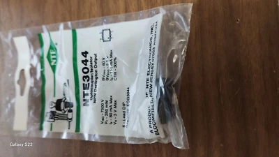 NTE3044  OPTOCOUPLER ISOLATION NPN DARLINGTON OUTPUT - Image 1 of 2