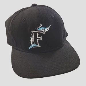 VTG SPORTS SPECIALTIES Florida Marlins Wool Hat Cap All Black Fitted 7 1/4 NOS - Picture 1 of 9