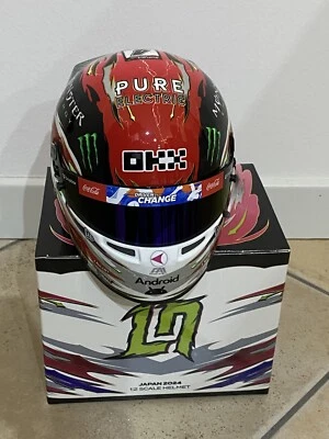 LANDO NORRIS - 1:2 SCALE 2024 - JAPAN MINI HELMET 🇯🇵 *NUOVO* - Immagine 1 di 4