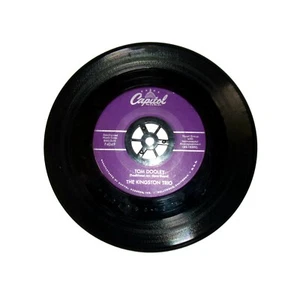 The Kingston Trio A) Tom Dooley B) Ruby Red 7" 1958 Capitol Records 45rpm - Imagen 1 de 2