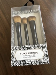 Vince Camuto Gesichtsbürsten Set 3 Essential Pinsel Neu im Karton - Bild 1 von 3
