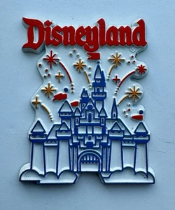 Vintage 1980er Disneyland Dornröschen Schloss Feuerwerk Disney Kühlschrankmagnet - Bild 1 von 6