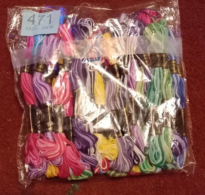 Approx 43 Skiens Of Colour Varigated Embroidery Threads. 6 Stranded 100% Cotton - Image 1 of 2