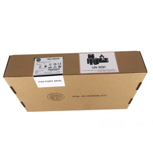 New Sealed 2711R-T7T PanelView 800 HMI Terminal 7” 2711RT7T 1PCS - Picture 1 of 4
