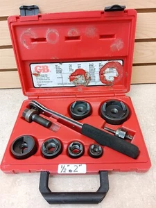 Great Condition GB Gardner Bender Model KOW50 1/2"-2" Electrician's Knockout Set - Picture 1 of 5
