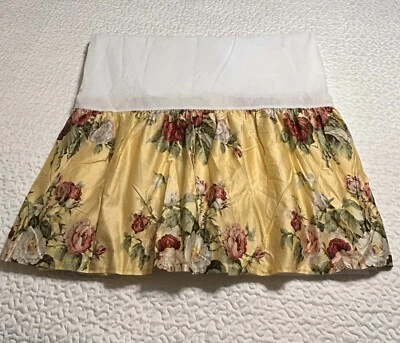 Ralph Lauren Kathleen King Bedskirt Dust Ruffle Cabbage Roses - Image 1 of 4