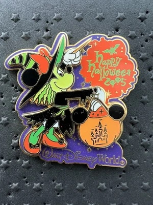 Коллекция значков Happy Halloween 2005 Disney Minnie Mouse LE 1500 Trick Or Treat - Изображение 1 из 2