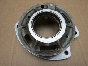 BMW R75/6 1975 - abandoned project - main end bearing housing (8256) - Picture 1 of 7