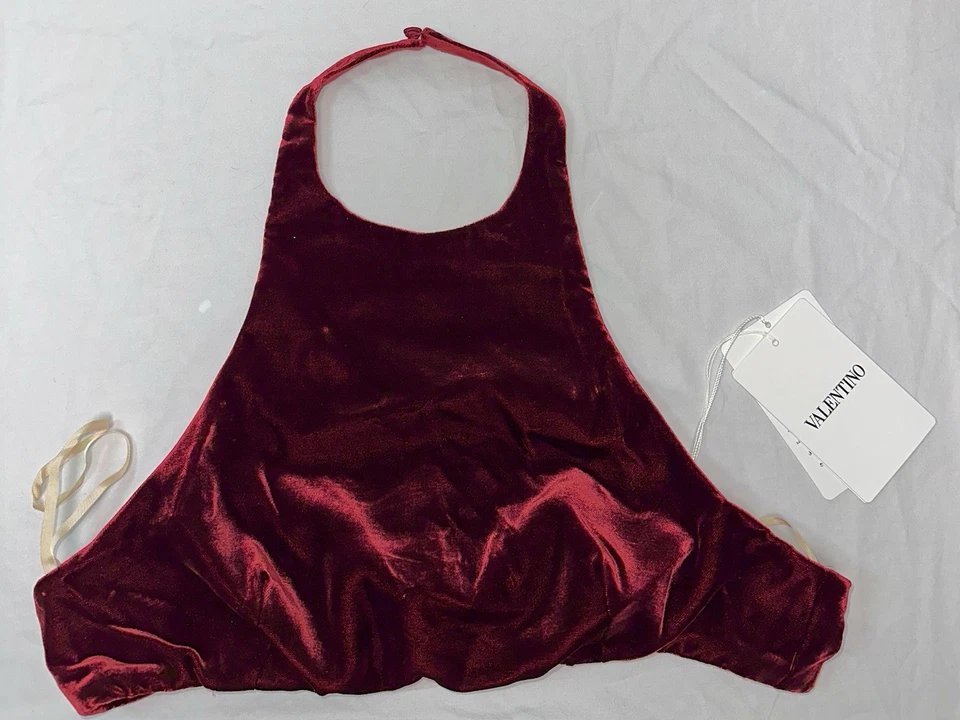 Top corto Valentino Garavani rojo terciopelo satinado talla IT 42 US 6 NUEVO CON ETIQUETAS PRECIO DE VENTA SUGERIDO POR EL FABRICANTE 750 $ Foto 1 de 4