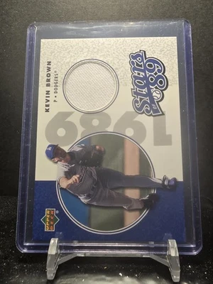 121242 - 2002 Upper Deck #SL-KB Kevin Brown Estrelas de 89 Cartão Relíquia AR50 - Imagem 1 de 2