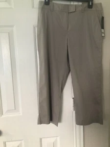 Daisy Fuentes Caprihose für Damen. Farbe Mondstein Größe 6. Einzelhandel 40,00 $ - Bild 1 von 4