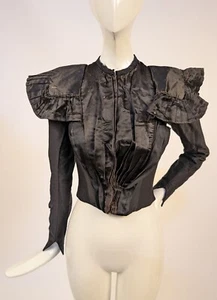 VICTORIAN 1890’S BLACK BODICE W BLACK SILK SATIN TRIM - Picture 1 of 5