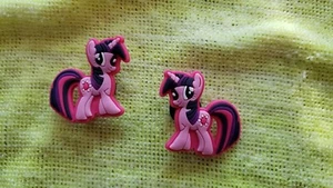 ¡¡Dije de zapatos MY LITTLE PONY/toppers para pasteles!! ¡Par de unicornios! ¡ENVÍO RÁPIDO EN EE. UU.! - Imagen 1 de 3